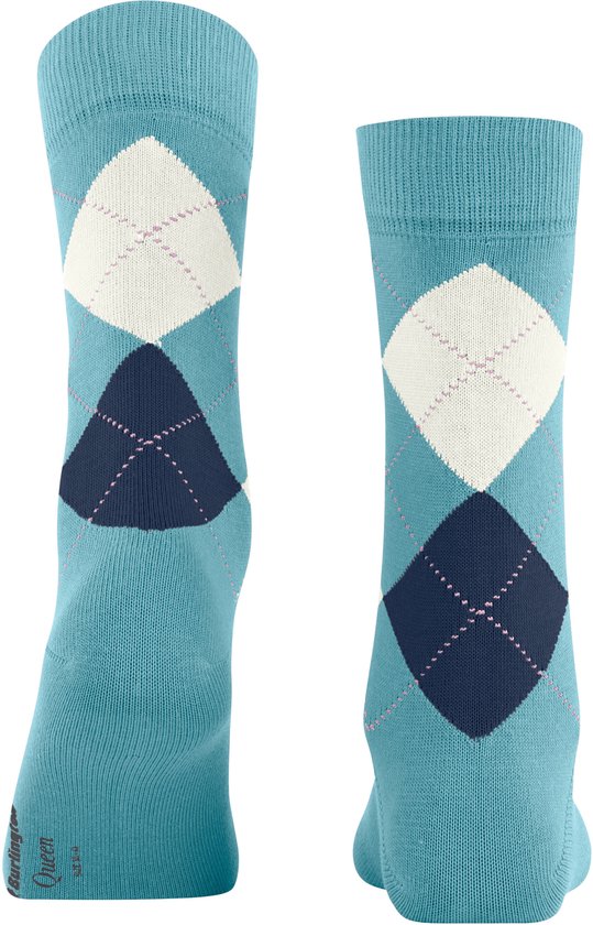 Blauwe Burlington sokken met ruitpatroon in wit, donkerblauw en lichtblauw met roze stiksels.