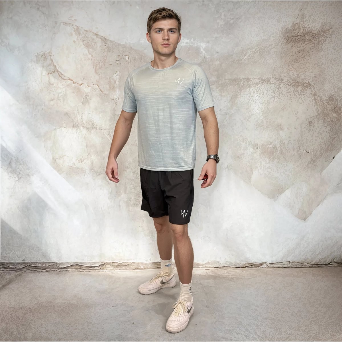 YV SPORT Sportoutfit Barcelona - Sportkleding heren - Regular fit - Shorts en shirt - Ademend - Droogt snel - Ideaal als padel outfit en fitness outfit - Groen - M