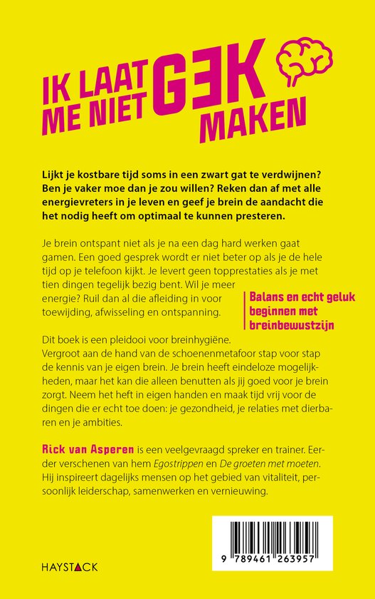 Achterkant van een boek met tekst en een barcode. De titel "Ik laat me niet gek maken" staat bovenaan.