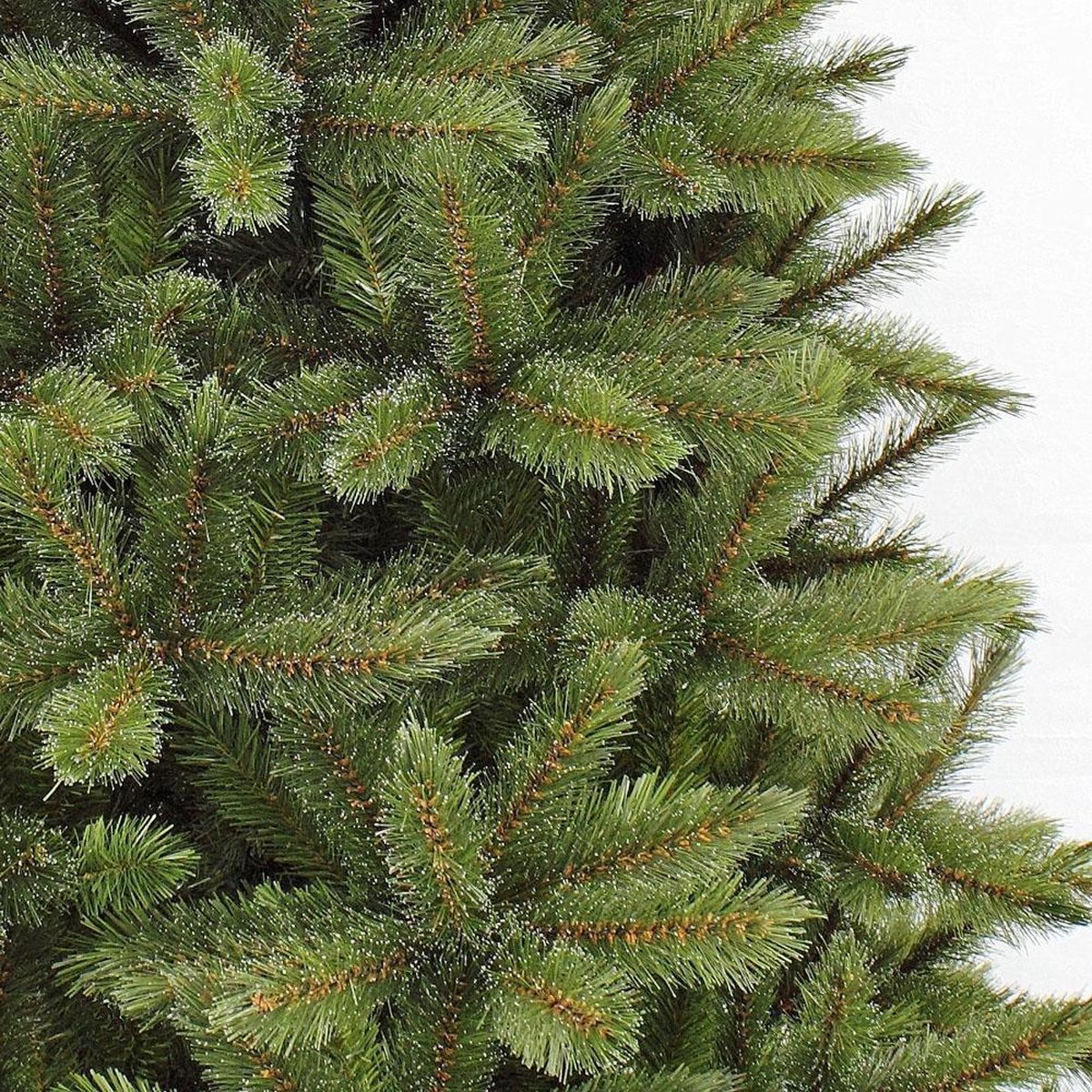 Triumph Tree Forest Frosted Kunstkerstboom Smal - H120 x Ø69 cm - Groen – foto 5