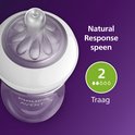 Philips Avent babyfles 125 ml Natural Response met flow indicator '2' (langzaam) en de bijbehorende doos.