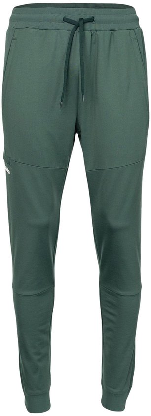 Donkergroene trainingsbroek voor heren met elastische tailleband, trekkoord en zakken. De broek heeft een logo op de zijkant.