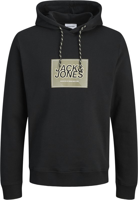 Sweat à capuche noir avec le logo Jack & Jones sur le devant.