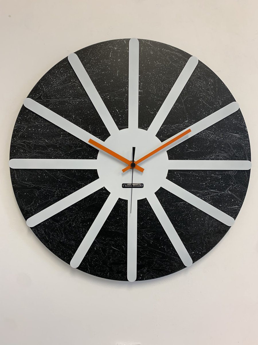MOSA CLOCK Wandklok BLACK & WHITE STAR XL Modern Industrieel Design