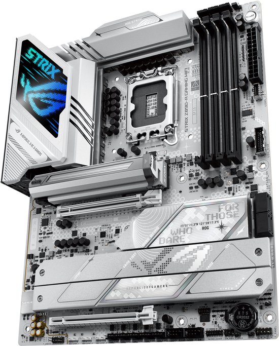 ASUS ROG STRIX Z890-A GAMING WIFI (3/8)