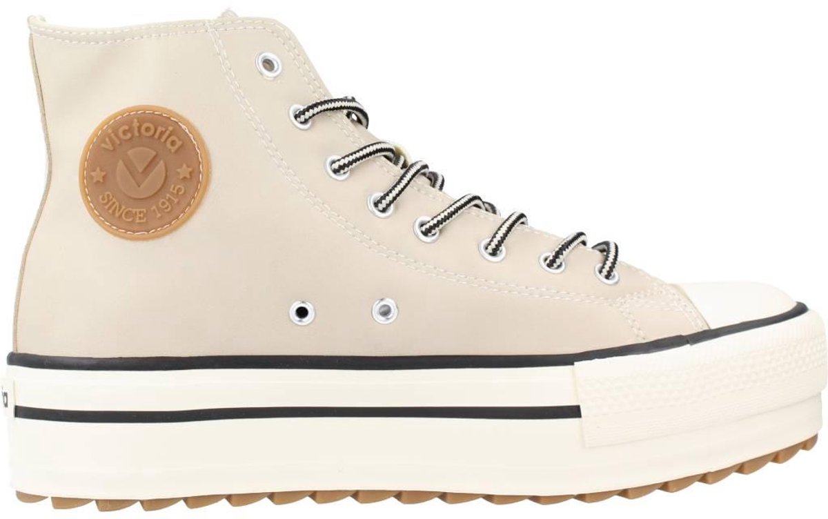 Hoge sneakers met veters