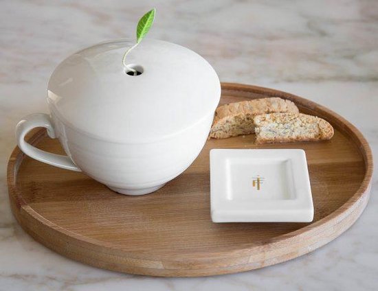 Mok Tea Cup On Fire - Vondels – IT'S A PRESENT Mok Tea Cup On Fire - Vondels – IT'S A PRESENT
