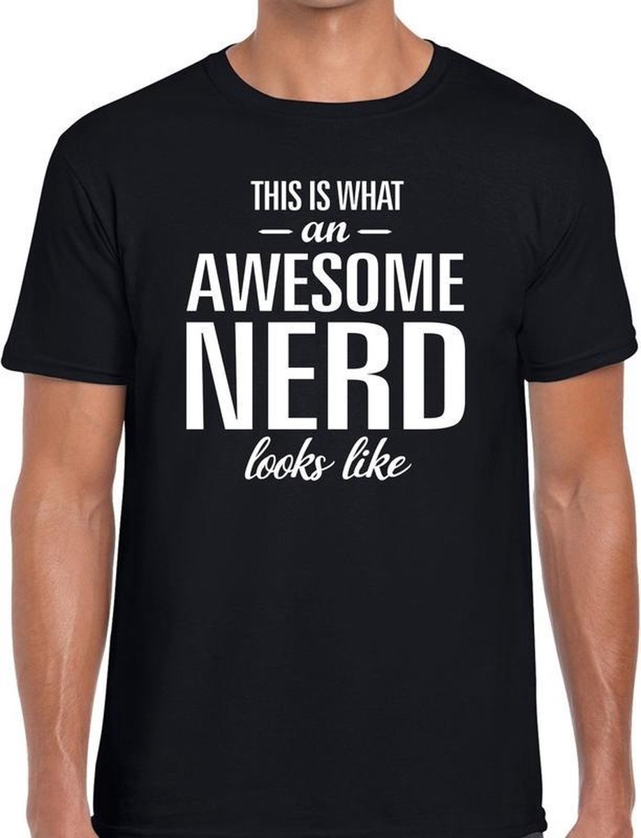 This is what an awesome nerd looks like cadeau t-shirt zwart voor heren -  bedankt cadeau voor een nerd S - Bellatio Decorations
