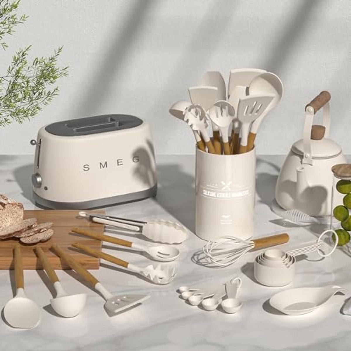 33-delige non-stick siliconen kookgerei set met houten handvat en houder