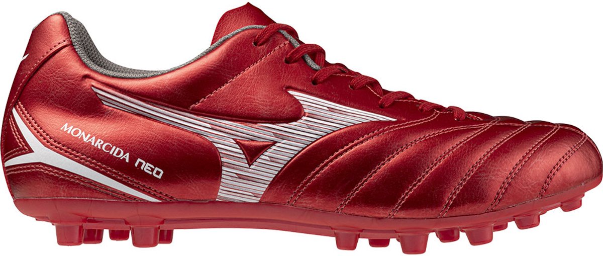 Rode Mizuno Monarcida Neo III Select AG voetbalschoenen EU 42 met brede pasvorm en zacht bovenwerk, geschikt voor kunstgras.