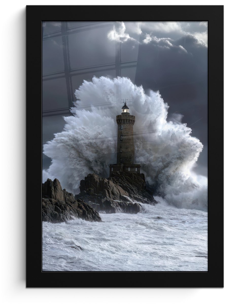 FrameYourWall Poster in lijst - Fotolijst 20x30 cm - Posters - Golf - Vuurtoren - Schuimend water - Posterlijst zwart - Decoratie - Wanddecoratie woonkamer - Muurdecoratie slaapkamer