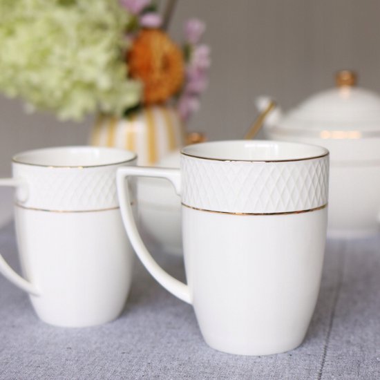 Set van 6 porseleinen koffiekopjes voor een elegante koffietafel