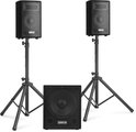 Set van twee Vonyx speakers op statieven, met een Vonyx subwoofer ervoor.