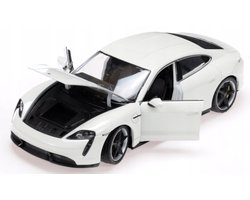Porsche Taycan Turbo S Wit Metallic