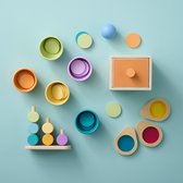Petite Amélie Montessori Speelgoed Box - 13-15 maanden – Verbeelding & creativiteit – Logisch denken – Hand-oogcoördinatie – Kleur- & vormherkenning