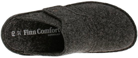 Donkergrijze Finn Comfort slipper van vilt met klittenbandsluiting en 'Finn Comfort Germany' op de binnenzool.