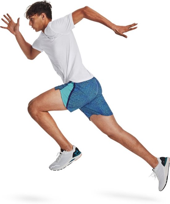 Under Armour - T-shirt sans couture Stride blanc.