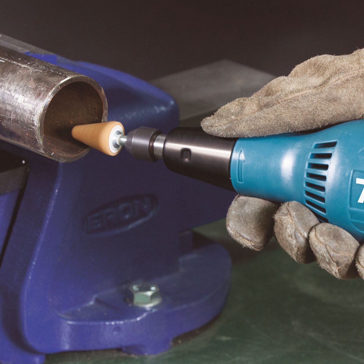 Makita GD0603 Rechte Slijper 240W thumbnail 4