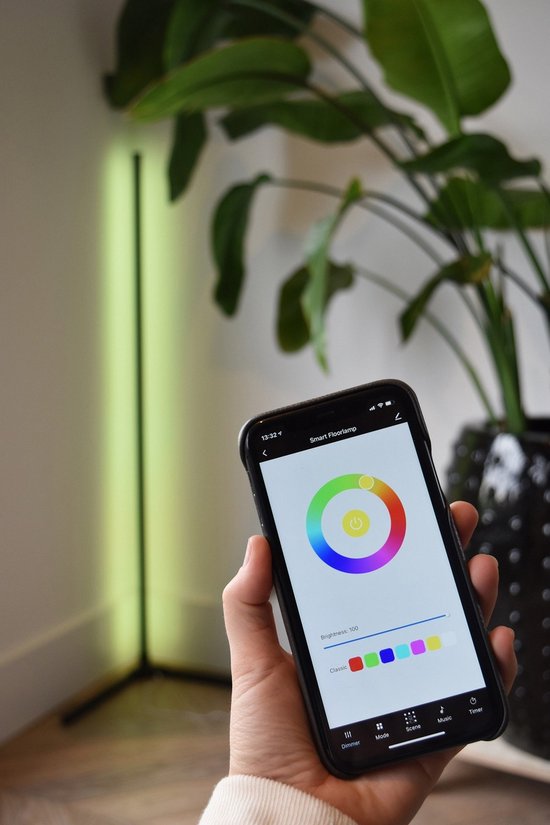 Calex Lampadaire LED intelligente - Lampe d'angle debout WiFi - éclairage d'ambiance dimmable RVB et lumière blanche - app et télécommande