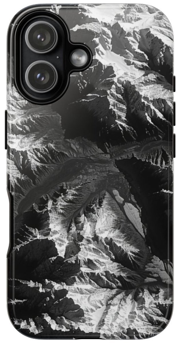Zwart-Wit Berglandschap – Telefoonhoesje Geschikt voor iPhone 17