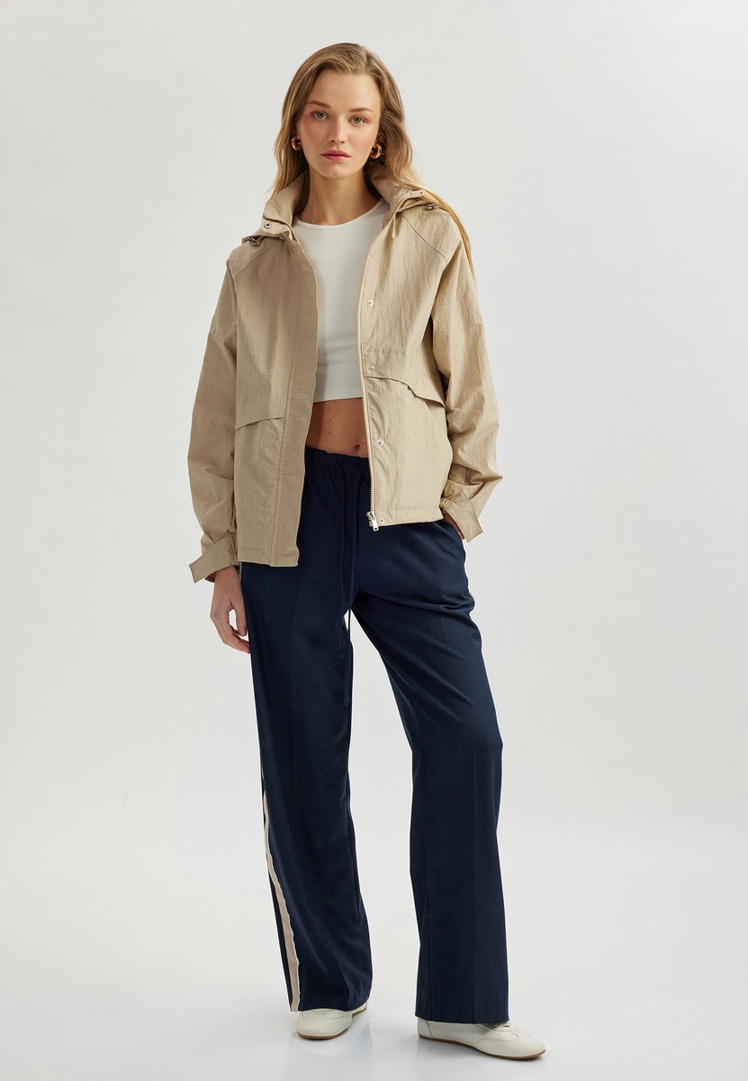 Relax Rits gedetailleerd Trenchcoat Beige