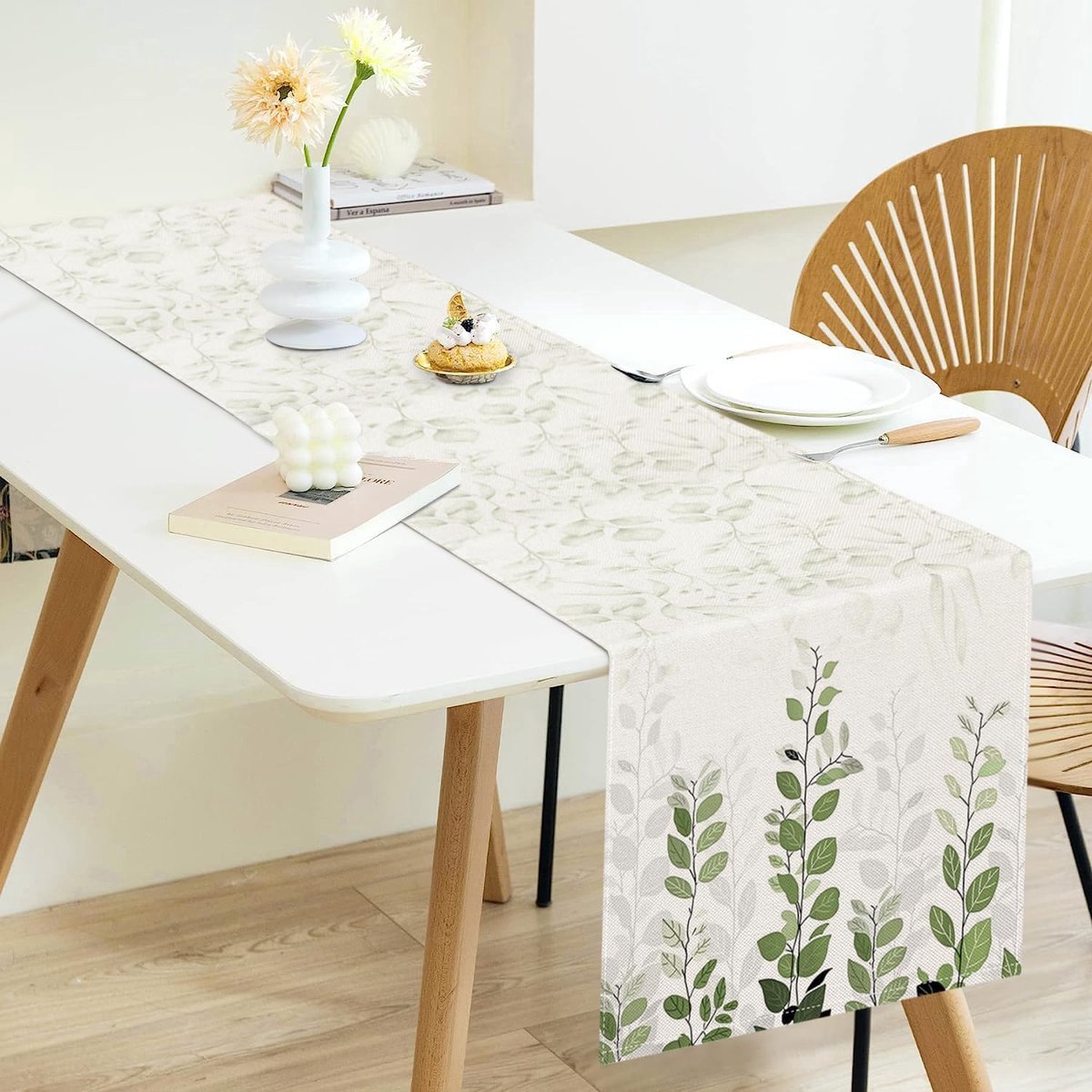Stunq® Durable, Woven Table Runner with Botanical Floral and Leaf Design – 40 x 140 cm