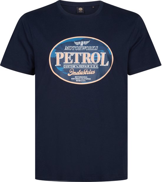 Donkerblauw T-shirt met ovale Petrol Industries print op de borst met 'Motorworks', 'Petrol', 'Custom Repair U.S.A.' en 'Industries'.