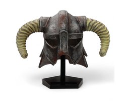 FaNaTtik The Elder Scrolls Skyrim - Helm Replica - Gelimiteerde Editie - 15 cm