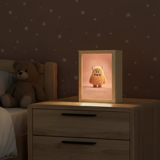 Nachtlampje 15x20 cm - Kinder lampje - Monster - Knuffel - Oranje - Tafellamp kinderkamer - Slaapkamer lamp - Bedlamp kinderen - Kinderlampje stopcontact - Wandlamp babykamer - Nachtlampjes van Merkloos — afbeelding 2