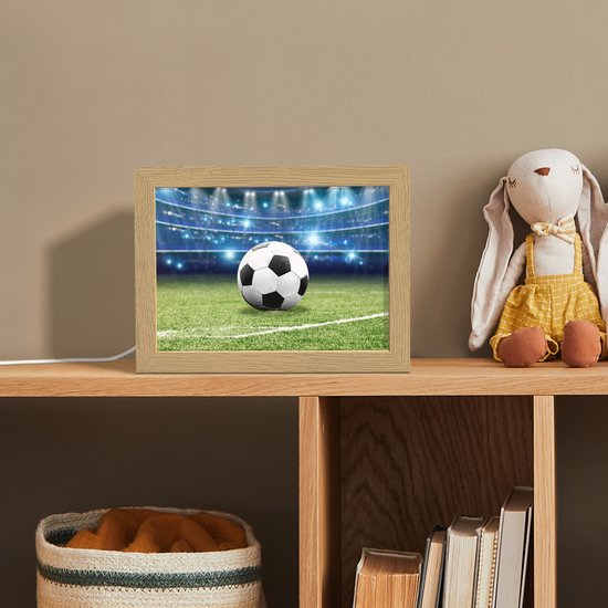 Nachtlampje 20x15 cm - Kinder lampje - Voetbal - Stadion - Bal - Jongens - Tafellamp kinderkamer - Slaapkamer lamp - Bedlamp kinderen - Kinderlampje stopcontact - Wandlamp babykamer - Nachtlampjes van Merkloos — afbeelding 3