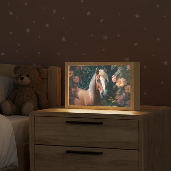 Nachtlampje 30x20 cm - Kinder lamp - Paard - Natuur - Bloemen - Bos - Dieren - Tafellamp kinderkamer - Slaapkamer lamp - Bedlamp kinderen - Kinderlampje stopcontact - Wandlamp babykamer - Nachtlampjes van Merkloos — afbeelding 2