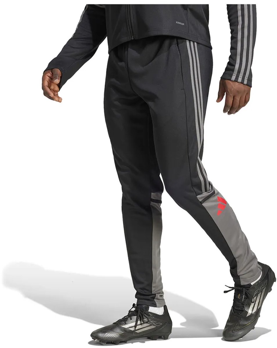 Adidas Squadra 25 Training Trainingsbroek Zwart S / Regular Man,Vrouw