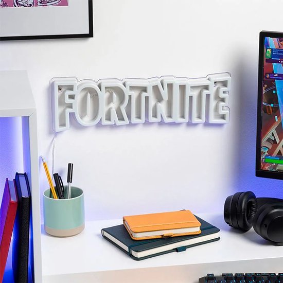 Fortnite Logo LED Neon Wandlamp, Officieel Gelicentieerde Gaminglamp met Stroomkabel voor Huis, Slaapkamer, Woonruimte Decoratie, Cadeau voor Jongens - Paladone van Paladone — afbeelding 3