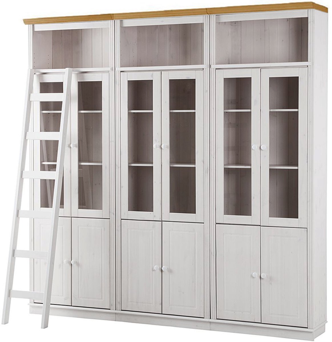 Notio Living Anita- Boekenkast in klassiek landhuisdesign van grenenhoutC WH Bruin