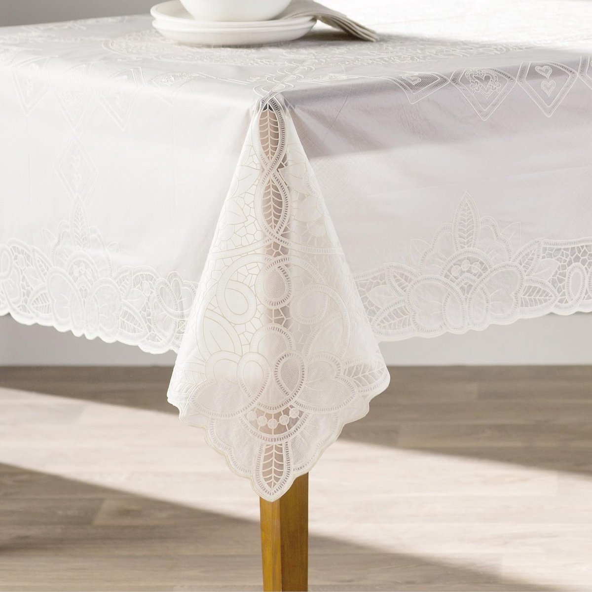 Ovaal Tafelkleed Vinyl Beige Kant Design - Afwasbaar en Onderhoudsvrij