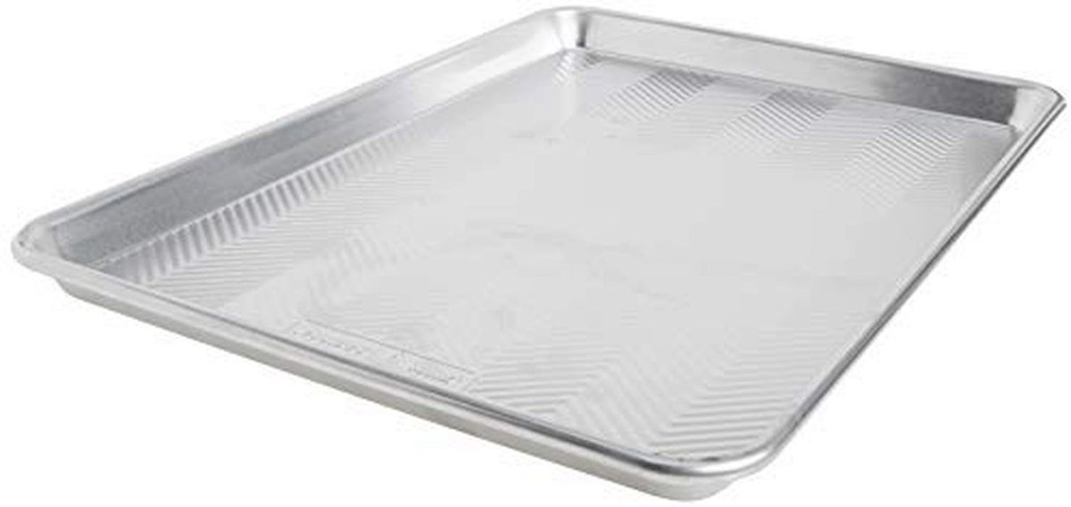 Middelgrote ovenplaat met reliëf voor perfect bakken