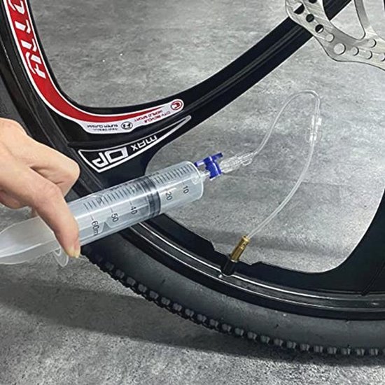 Tubeless Afdichtmiddel Injector voor Fietsen - 60 ml — afbeelding 4