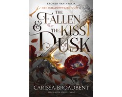 Omslag van Kronen van Nyaxia - The Fallen and the Kiss of Dusk