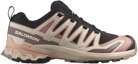 Zij-aanzicht van de zwarte Salomon XA PRO 3D V9 dames trailrunningschoen met roze, beige en bruine accenten.