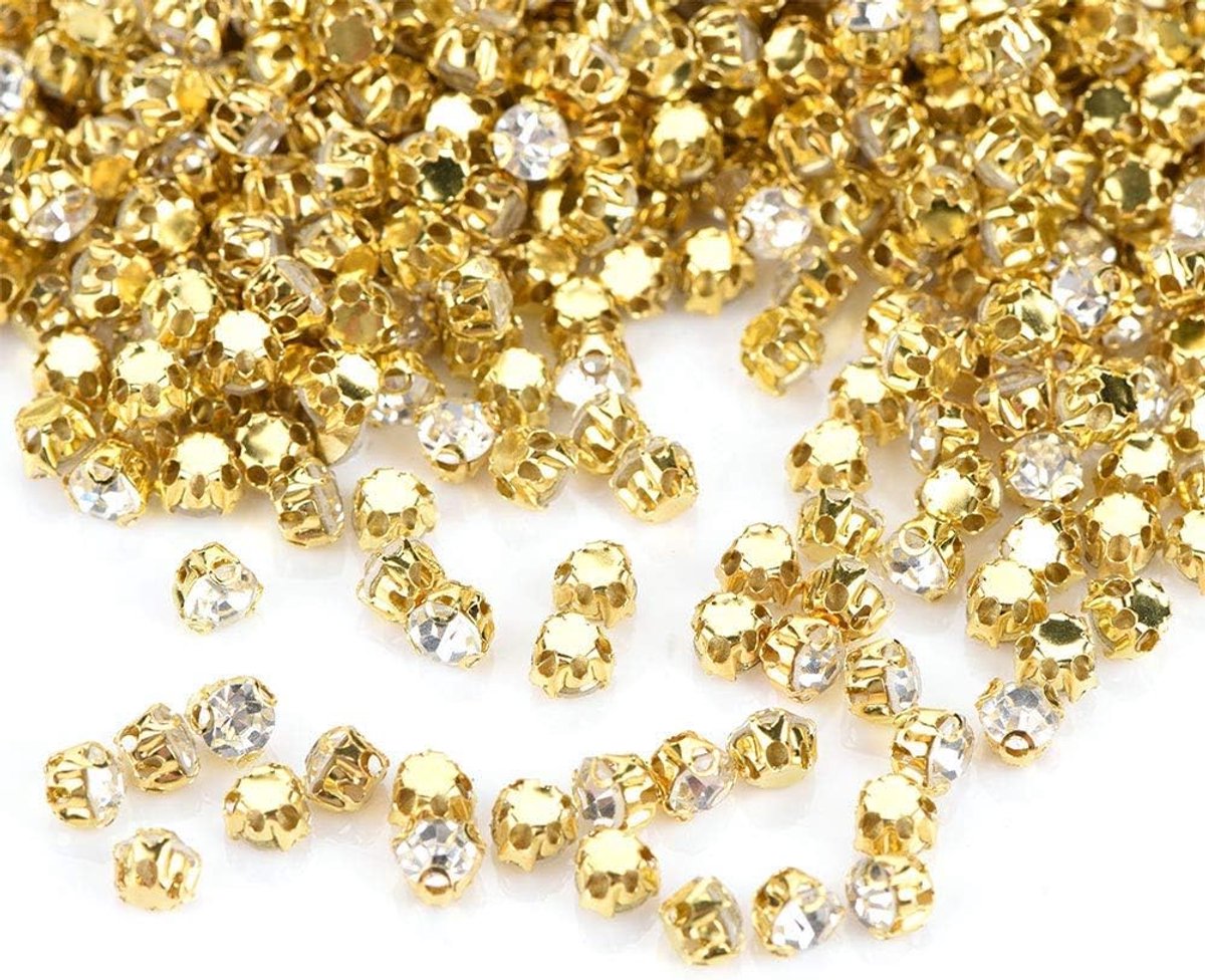 Colour silver - gold - AB rhinestones - 88 g - 0.5 cm - 4 holes voor naaien - #01
