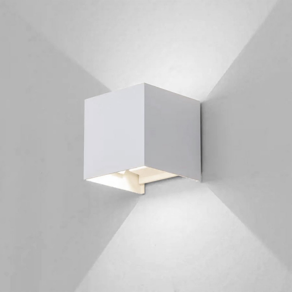 Waterdichte LED Wandlamp Buiten Op en Neer Verstelbaar Koud Licht