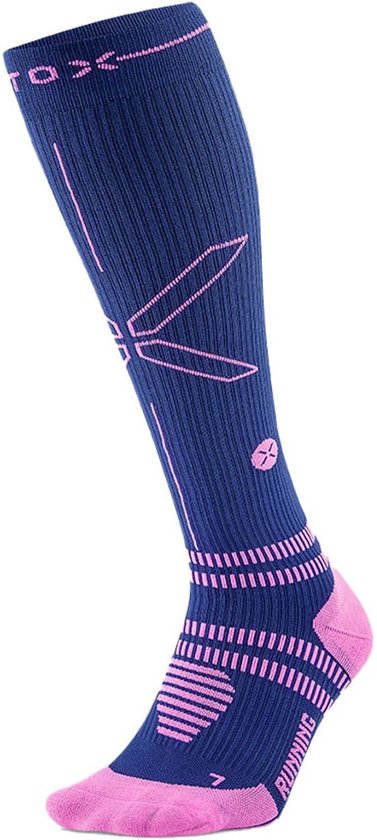 STOX Energy Socks, sportkousen voor heren, compressieklasse 23-32 mmHg, gewatteerd voetbed, compressiekousen, sportcompressiesokken, steunkousen, trombosekousen, compressiekniekousen, wit/grijs, M