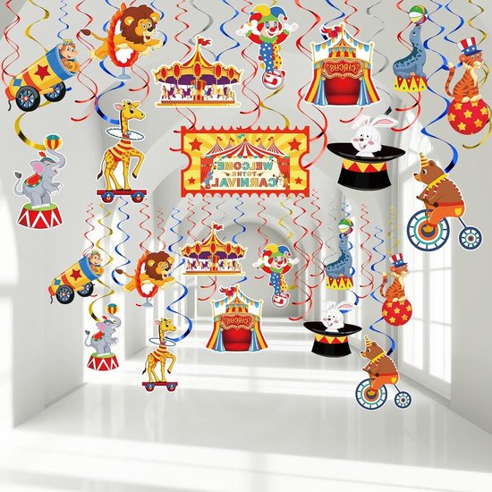 Gouden ovale hanger met een gegraveerde roos | Mostert Juweliers Gouden ovale hanger met een gegraveerde roos | Mostert Juweliers