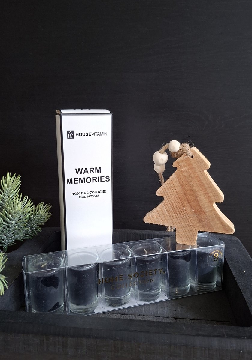 Mix en Match - Geschenkset - Cadeaupakket - Giftset - Kerstpakket - Kadoset - Home & Living - Mini kaarsjes zwart - Geurstokjes - Kersthanger kerstboom