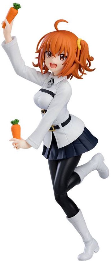 Ritsuka Fujimaru figuur met oranje haar in een wit uniform, afgebeeld tegen een effen achtergrond met wortels.