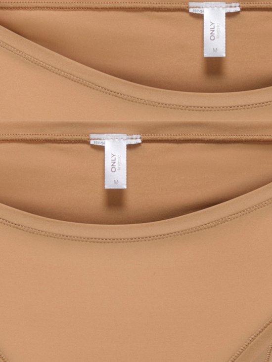 Detail van twee lichtbruine tailleslips met 'ONLY' labels.