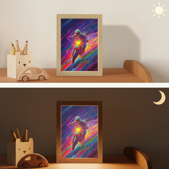 Nachtlampje 15x20 cm - Kinder lampje - Crossmotor - Neonkleuren - Lijnen - Helm - Tafellamp kinderkamer - Slaapkamer lamp - Bedlamp kinderen - Kinderlampje stopcontact - Wandlamp babykamer - Nachtlampjes van Merkloos — afbeelding 4