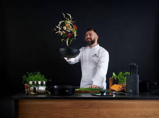 Koekenpan 24 cm met afneembare handgreep van aluminium en kunststof in het zwart