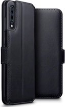 CaseBoutique Bookcase hoesje geschikt voor Samsung Galaxy A70 - Effen Zwart - Leer