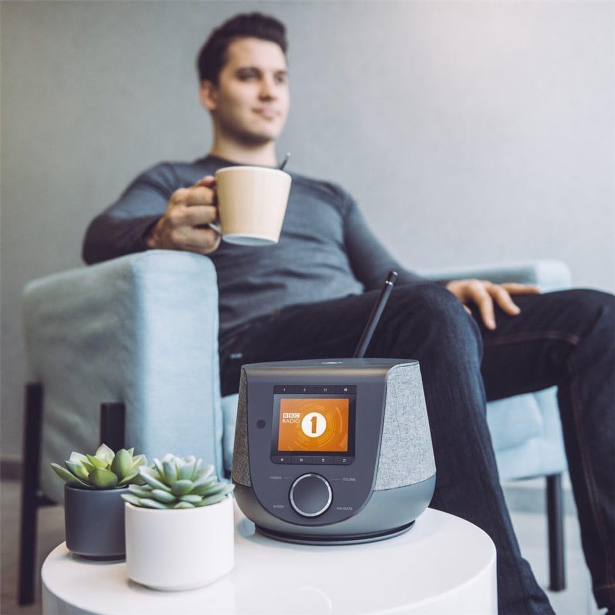 Internetradio met DAB+, FM, Bluetooth en Wifi - Smart Radio met Oplaadfunctie